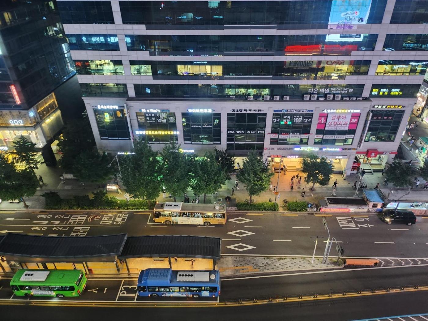 Hongdae Cleanhouse Hotel Сеул Екстериор снимка