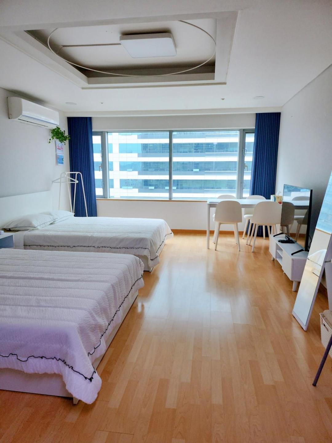 Hongdae Cleanhouse Hotel Сеул Екстериор снимка